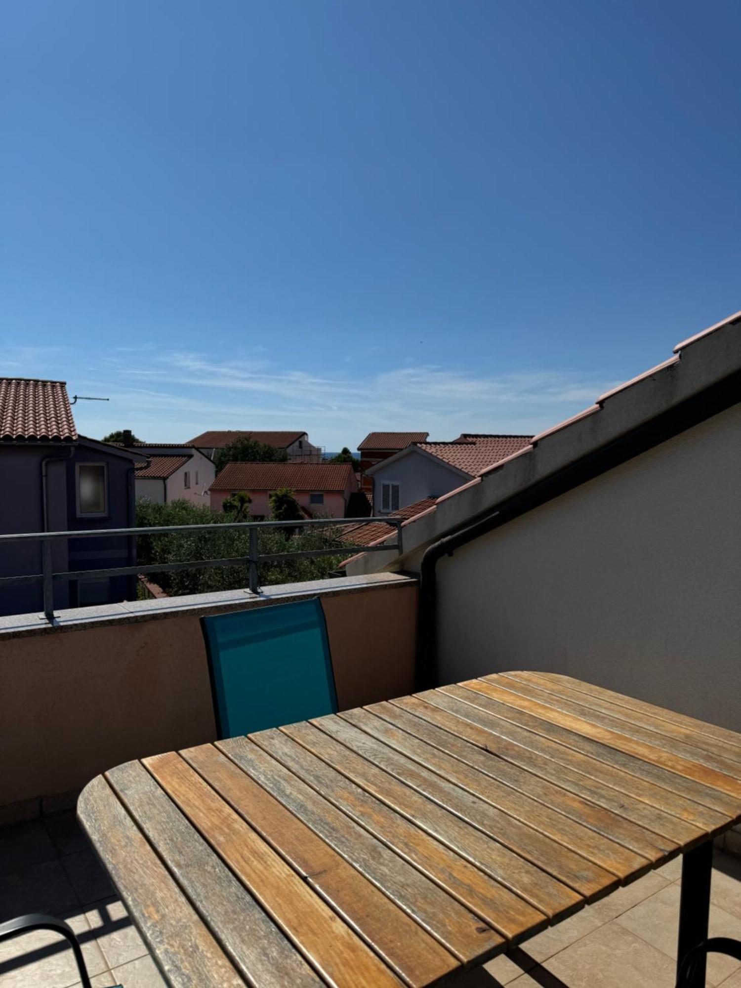 Apartments Milan Peroj Eksteriør billede